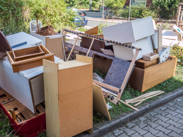 Best Commercial Cleanout Services  in Clinton, MI