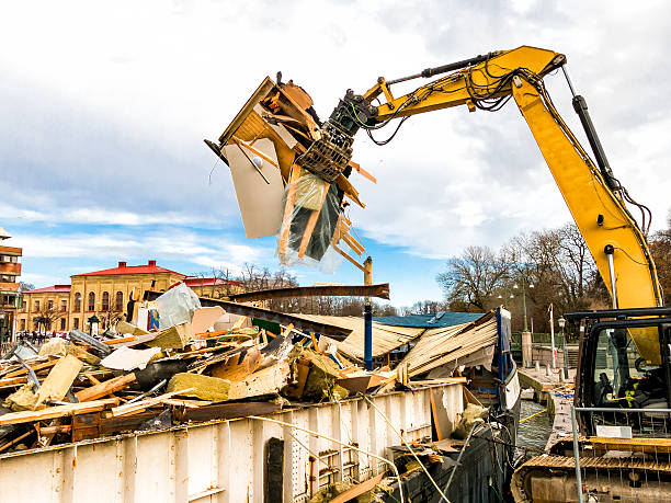  Clinton, MI Junk Removal Pros